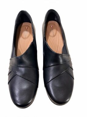 Clarks Black Leather Crisscross Slip-On Block Heel Size 10M